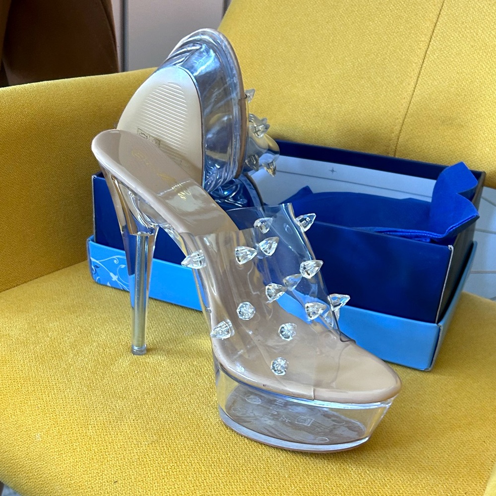 NWT! Pleaser style dancer heels in Fierce Clear - Spiked 5” Mules - New in Box